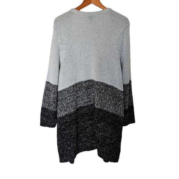 Torrid Colorblock Cardigan Open Front Sweater Plus Size 2X Gray Black - Picture 7 of 10